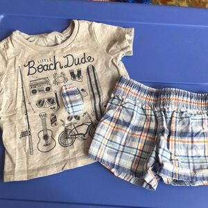 Carter’s T-Shirt and Short Set